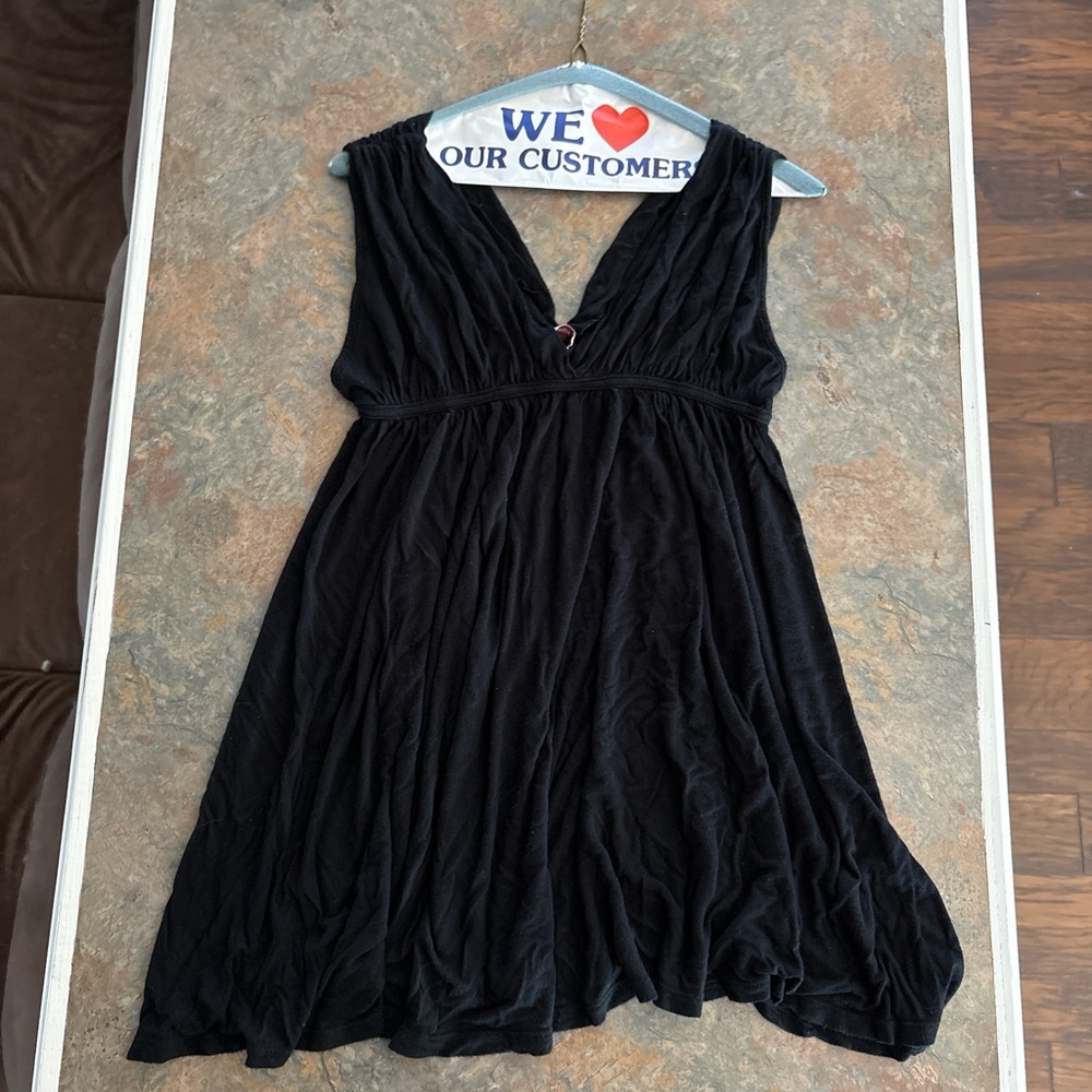 Elegant Black Mini Dress